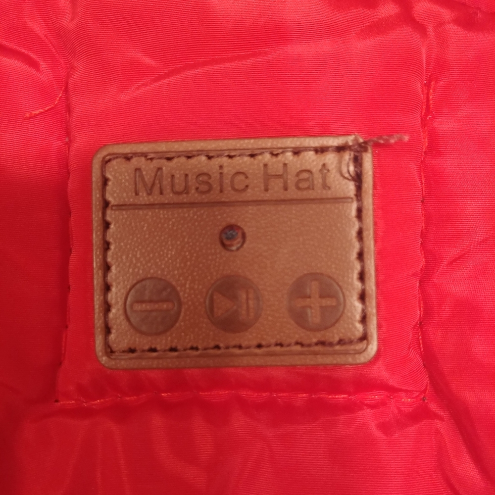 Bluetooth Winter Hat - image 5